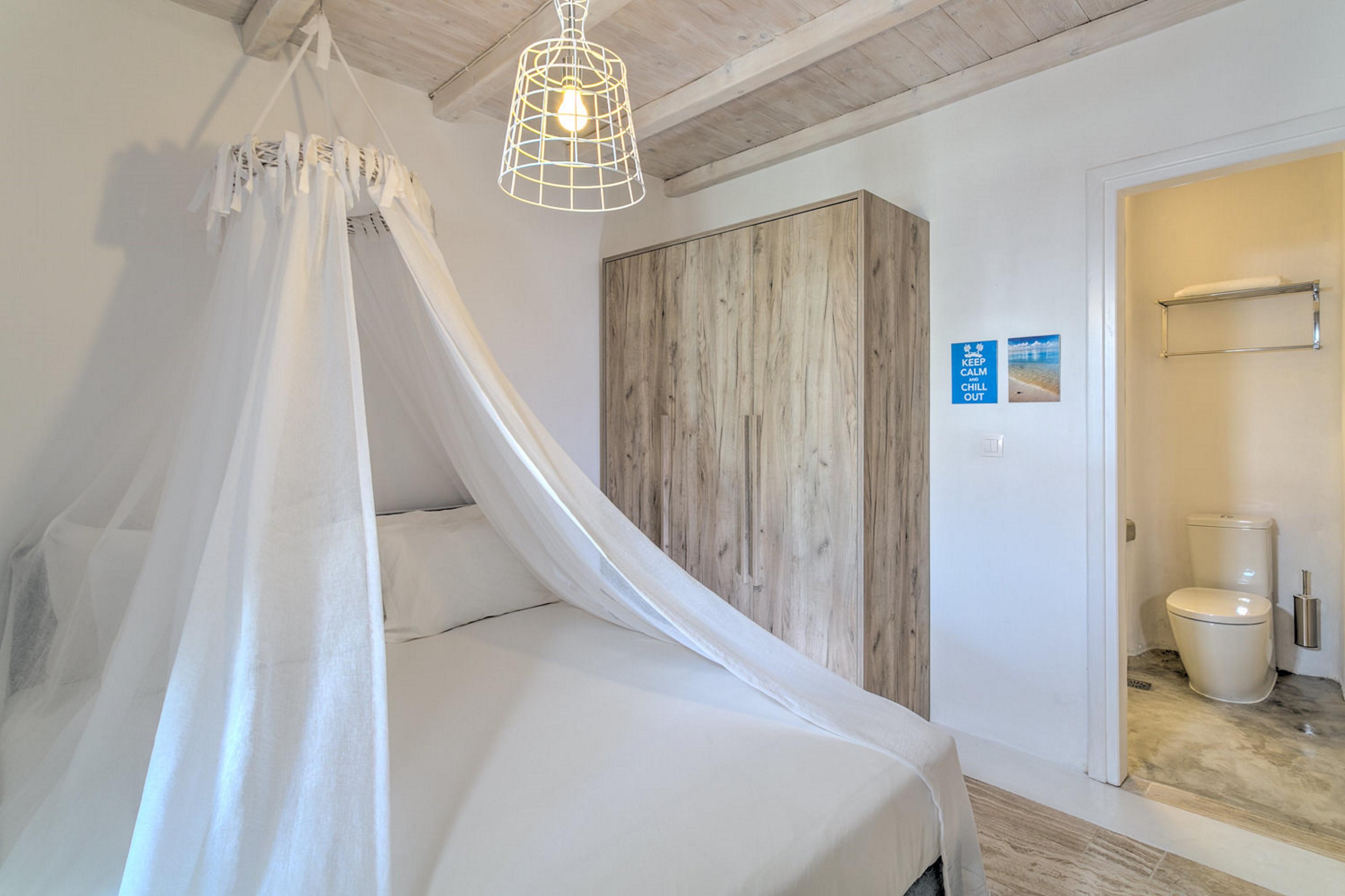 Senses Luxury & Ξενοδοχείο με διαμερίσματα 5*